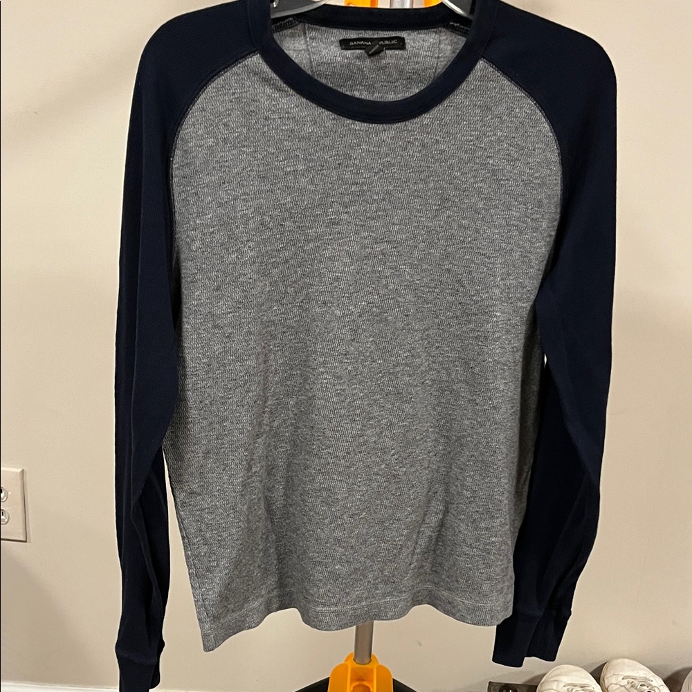 Banana Republic Gray and Navy Long Sleeve Tee